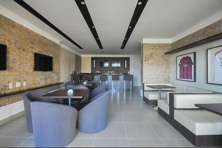 Apartamento à venda com 250m², 4 quartos e 4 vagas Apartamento à venda com 250m², 4 quartos e 4 vagasEspaço Bar