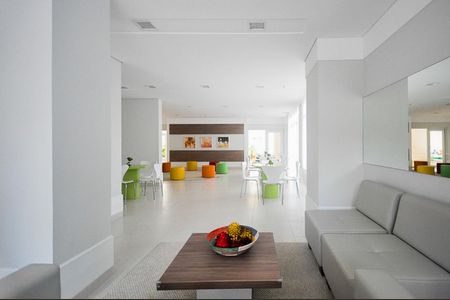 Apartamento à venda com 250m², 4 quartos e 4 vagas Apartamento à venda com 250m², 4 quartos e 4 vagasSalão de Festa 1