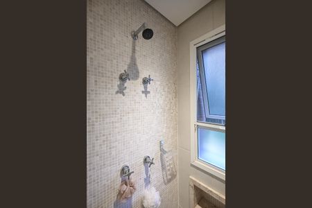 Apartamento à venda com 250m², 4 quartos e 4 vagasBanheiro Suíte 2