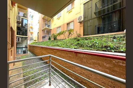 Apartamento para alugar com 52m², 2 quartos e 1 vaga Apartamento para alugar com 52m², 2 quartos e 1 vagaVaranda