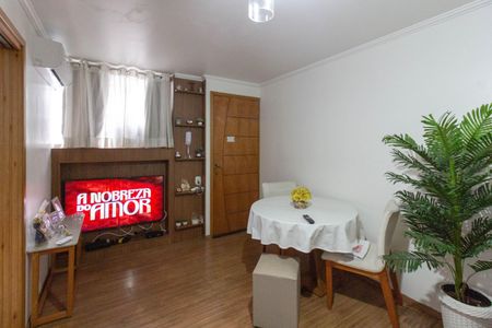 Sala de apartamento à venda com 2 quartos, 60m² em Parque Cecap, Guarulhos
