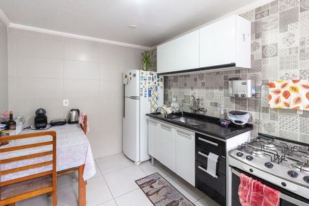 Apartamento à venda com 60m², 2 quartos e 1 vagaCozinha e Área de Serviço