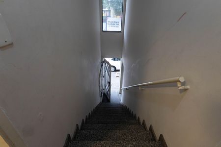 Apartamento para alugar com 50m², 2 quartos e sem vagaEscada 
