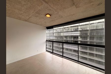 Apartamento para alugar com 85m², 2 quartos e 1 vaga Apartamento para alugar com 85m², 2 quartos e 1 vagaVaranda