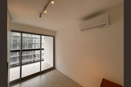 Apartamento para alugar com 85m², 2 quartos e 1 vaga Apartamento para alugar com 85m², 2 quartos e 1 vagaQuarto