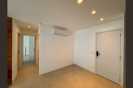 Apartamento para alugar com 85m², 2 quartos e 1 vaga Apartamento para alugar com 85m², 2 quartos e 1 vagaSala