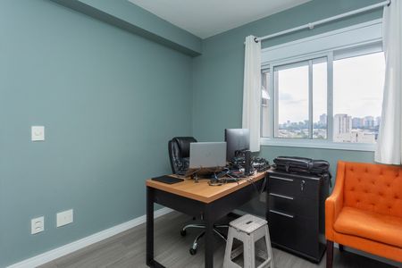 Apartamento à venda com 81m², 3 quartos e 2 vagasQuarto 