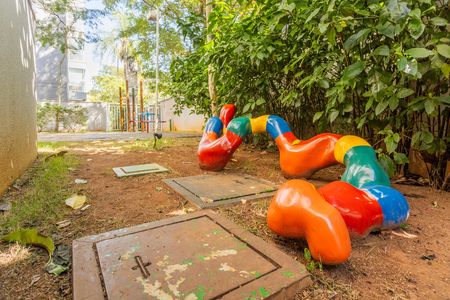Apartamento à venda com 81m², 3 quartos e 2 vagasÁrea comum - Playground