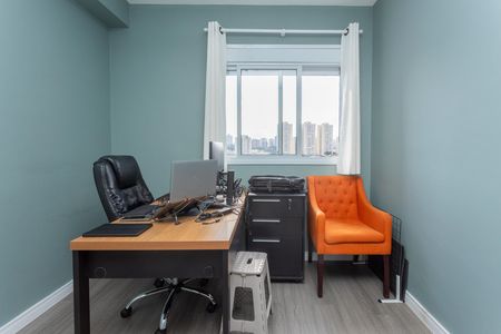 Apartamento à venda com 81m², 3 quartos e 2 vagasQuarto 