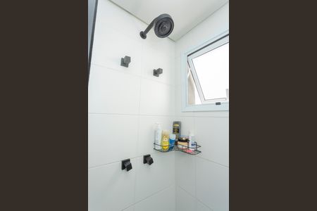 Apartamento à venda com 81m², 3 quartos e 2 vagasBanheiro da Suíte
