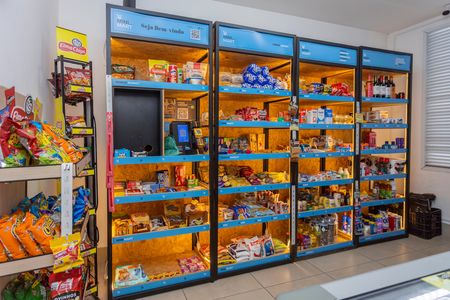 Apartamento à venda com 81m², 3 quartos e 2 vagasMercado 24h