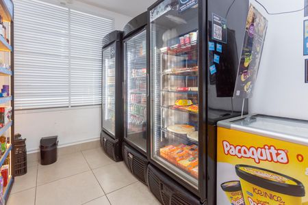 Apartamento à venda com 81m², 3 quartos e 2 vagasMercado 24h
