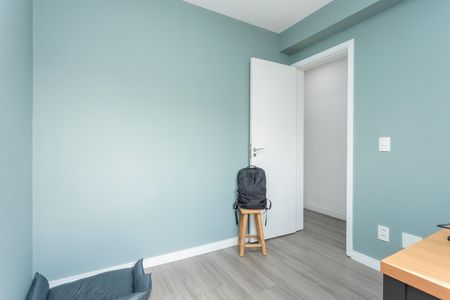 Apartamento à venda com 81m², 3 quartos e 2 vagasQuarto 