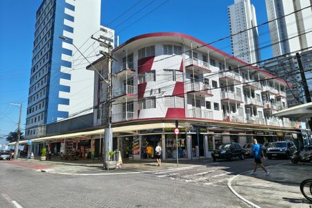 Studio para alugar com 25m², 0 quarto e sem vaga Studio para alugar com 25m², 0 quarto e sem vagaFachada