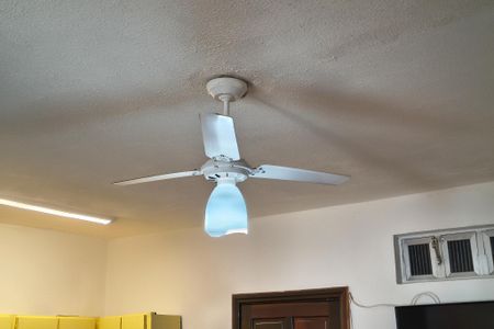 Studio para alugar com 25m², 0 quarto e sem vaga Studio para alugar com 25m², 0 quarto e sem vagaKitnet