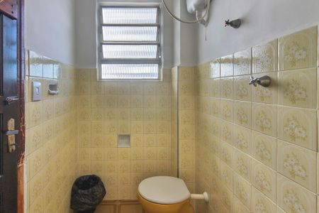 Studio para alugar com 25m², 0 quarto e sem vaga Studio para alugar com 25m², 0 quarto e sem vagaBanheiro