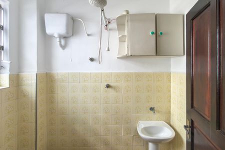 Studio para alugar com 25m², 0 quarto e sem vaga Studio para alugar com 25m², 0 quarto e sem vagaBanheiro