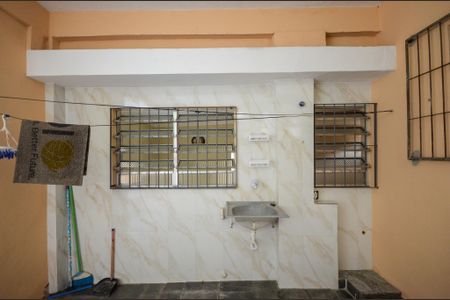 Casa para alugar com 130m², 2 quartos e 2 vagas Casa para alugar com 130m², 2 quartos e 2 vagasÁrea de Serviço