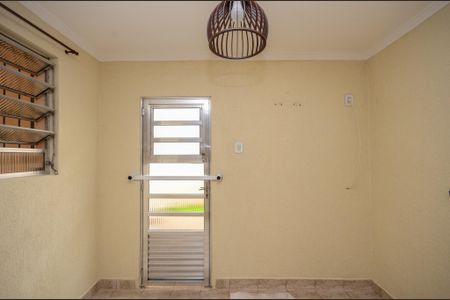 Sala de jantar de casa para alugar com 2 quartos, 200m² em Vila Zat, São Paulo