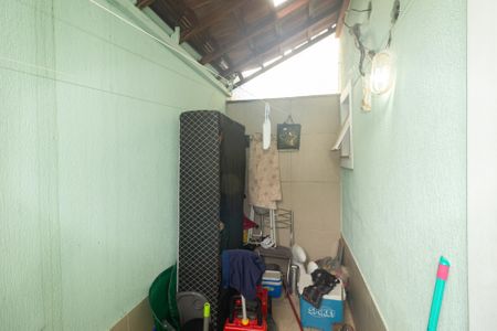 Casa de condomínio para alugar com 70m², 2 quartos e 1 vagaÁrea de Serviço