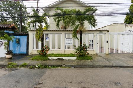 Casa de condomínio para alugar com 70m², 2 quartos e 1 vagaFachada