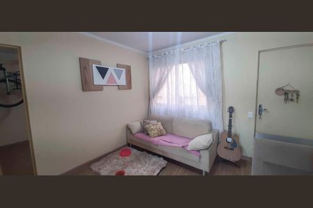 Apartamento à venda com 2 quartos, 45m² em Ayrosa, Osasco