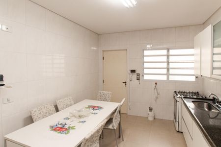 Casa à venda com 80m², 2 quartos e 4 vagasCozinha