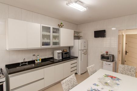 Casa à venda com 80m², 2 quartos e 4 vagasCozinha