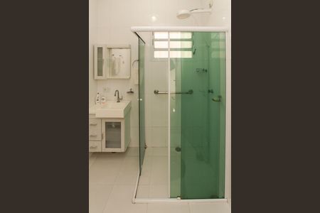 Casa à venda com 80m², 2 quartos e 4 vagasBanheiro