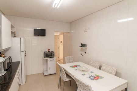 Casa à venda com 80m², 2 quartos e 4 vagasCozinha
