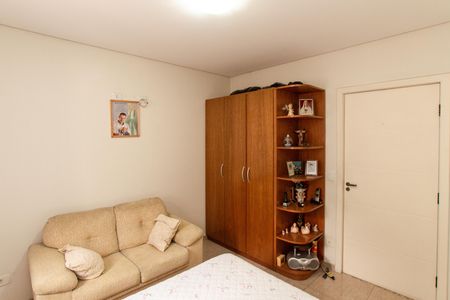 Casa à venda com 80m², 2 quartos e 4 vagasQuarto