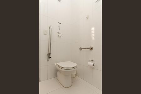 Casa à venda com 80m², 2 quartos e 4 vagasBanheiro