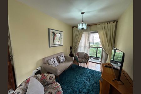 Apartamento à venda com 103m², 3 quartos e 2 vagas Apartamento à venda com 103m², 3 quartos e 2 vagasSala