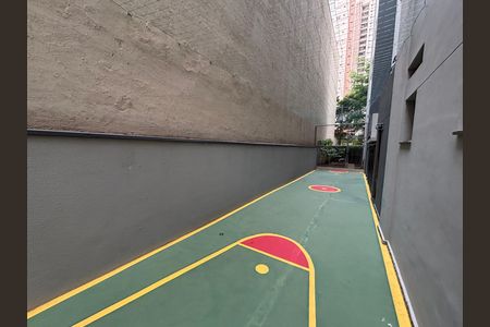 Apartamento à venda com 103m², 3 quartos e 2 vagas Apartamento à venda com 103m², 3 quartos e 2 vagasQuadra de esportes