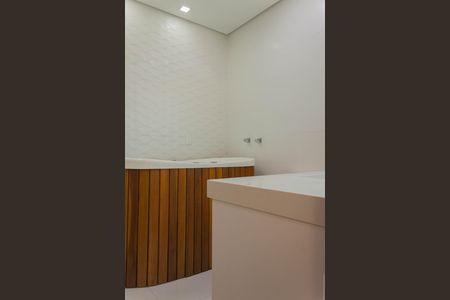 Casa à venda com 256m², 5 quartos e 4 vagasBanheiro da Suíte 1