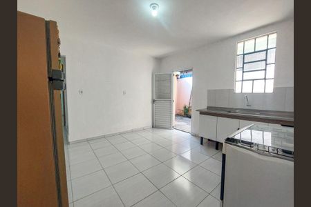 Casa para alugar com 260m², 2 quartos e 2 vagasCozinha