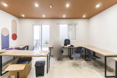 Apartamento para alugar com 35m², 2 quartos e sem vaga Apartamento para alugar com 35m², 2 quartos e sem vagaÁrea Comum