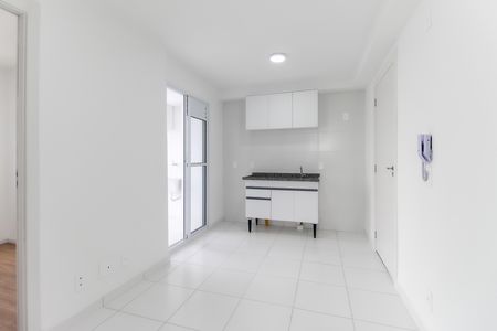 Sala - Cozinha de apartamento para alugar com 2 quartos, 35m² em Vila Brasil, São Paulo