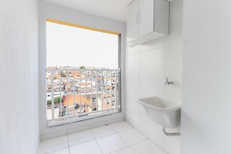 Apartamento para alugar com 35m², 2 quartos e sem vaga Apartamento para alugar com 35m², 2 quartos e sem vagaVaranda - Área de Serviço