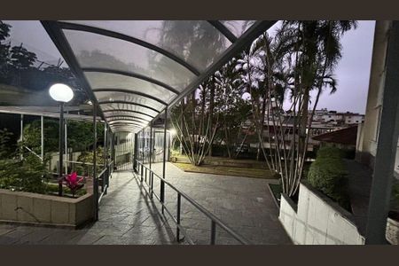 Apartamento à venda com 68m², 2 quartos e 1 vaga
