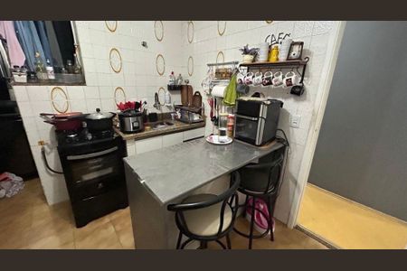 Apartamento à venda com 68m², 2 quartos e 1 vaga