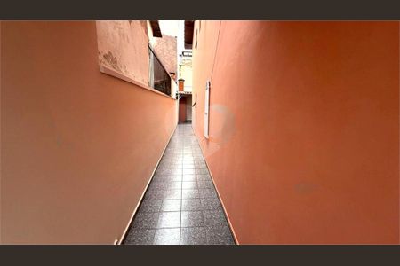 Casa à venda com 3 quartos, 182m² em Parque São Lucas, São Paulo