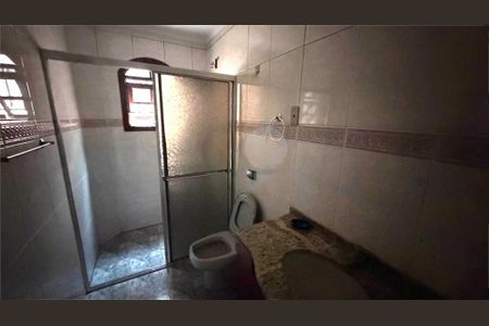 Casa à venda com 3 quartos, 182m² em Parque São Lucas, São Paulo