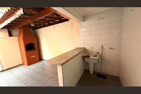 Casa à venda com 3 quartos, 182m² em Parque São Lucas, São Paulo
