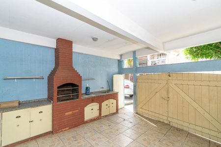Casa de condomínio à venda com 70m², 3 quartos e 1 vaga Casa de condomínio à venda com 70m², 3 quartos e 1 vagaVaranda gourmet e garagem