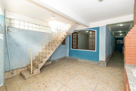 Casa de condomínio à venda com 70m², 3 quartos e 1 vaga Casa de condomínio à venda com 70m², 3 quartos e 1 vagaVaranda gourmet e garagem