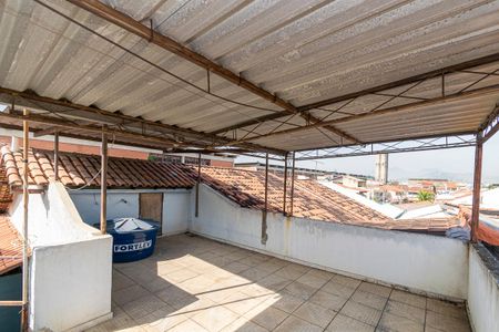 Casa de condomínio à venda com 70m², 3 quartos e 1 vaga Casa de condomínio à venda com 70m², 3 quartos e 1 vagaTerraço
