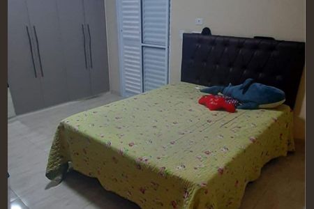 Casa à venda com 215m², 3 quartos e 2 vagas
