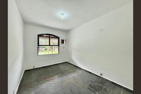 Casa à venda com 4 quartos, 623m² em Jacarepaguá, Rio de Janeiro