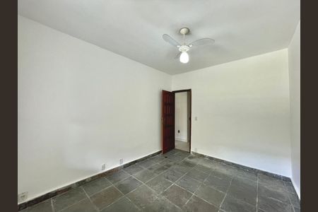 Casa à venda com 623m², 4 quartos e 4 vagas
